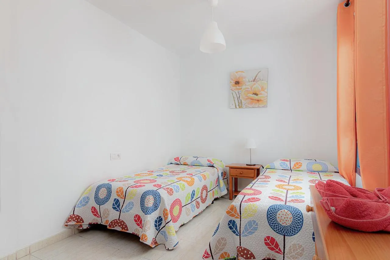 Apartamento Ideal 코스타 테기세 0*,  스페인